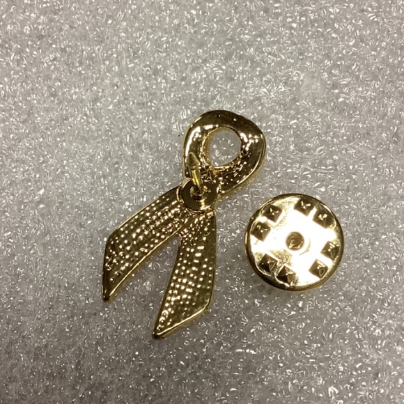 $3 Bundled * Pink Gold Breast Cancer Pin * NEW - Picture 3 of 7